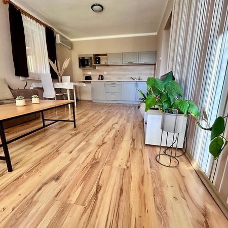 Nemes Apartmanhaz Hévíz 外观 照片