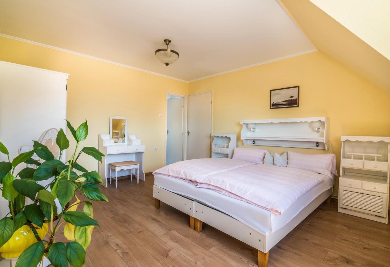 Nemes Apartmanhaz Hévíz 外观 照片