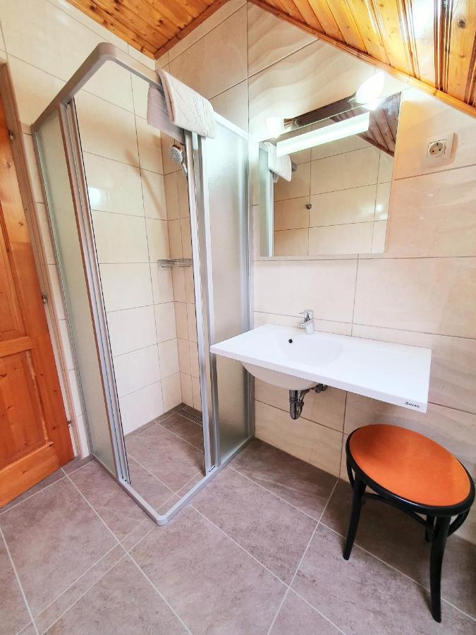 Nemes Apartmanhaz Hévíz 外观 照片