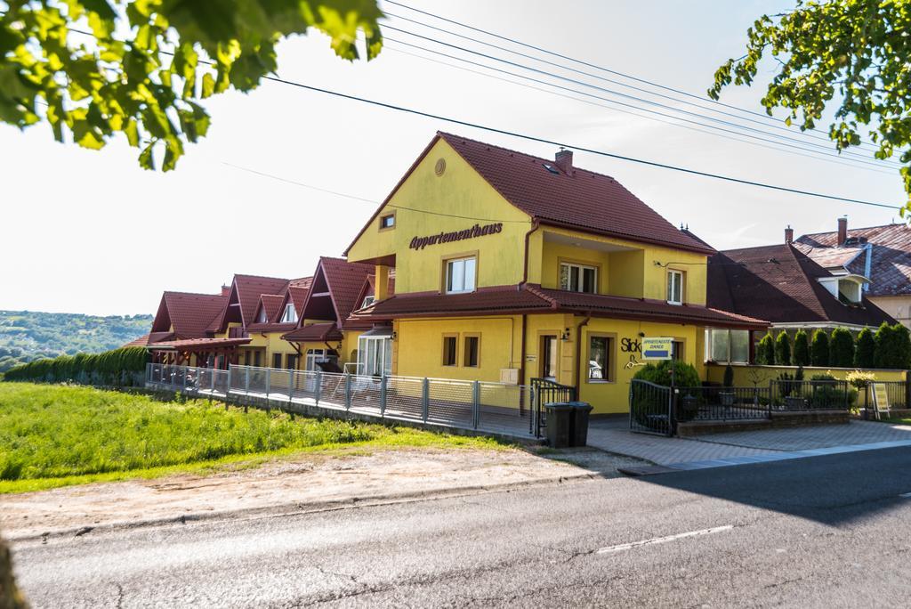 Nemes Apartmanhaz Hévíz 外观 照片