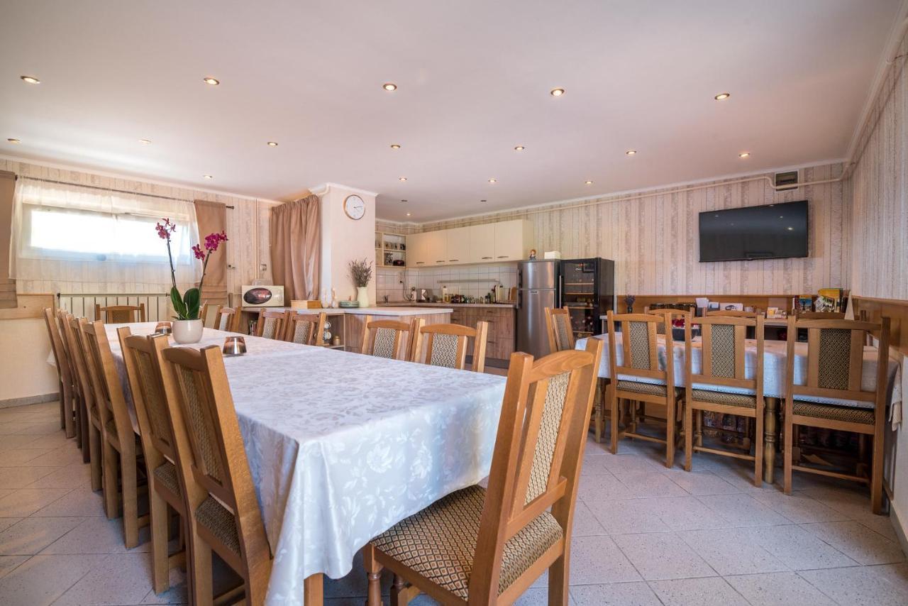 Nemes Apartmanhaz Hévíz 外观 照片